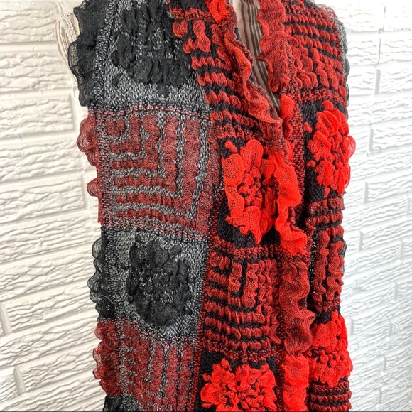 5/$25 Ruffled Patchwork Floral Scarf Black Red - Picture 6 of 7